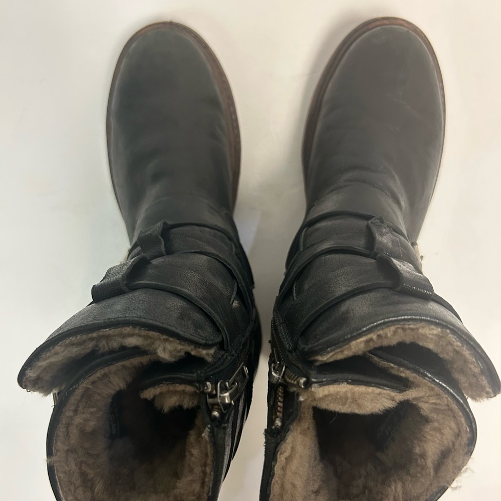 Frye Boots Valerie Women's Strappy Sz 6 Black Leather Shearling Moto Buckle - Picture 9 of 16